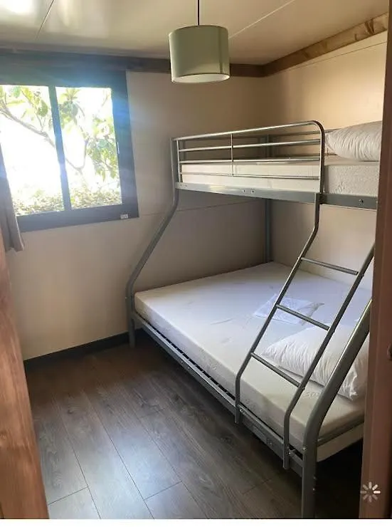 Mobil Home Chalet 35 M2 Camping L Ile D Or Saint-Raphael